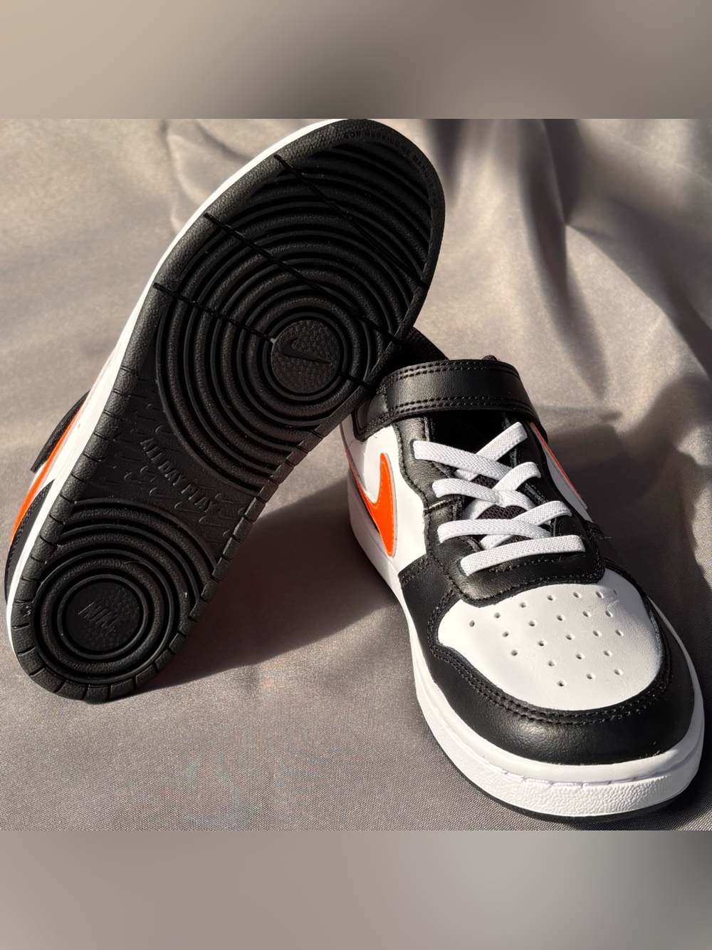 Nike Court Borough Low 2 Kids 3Y White Black Orange New No Lid Box